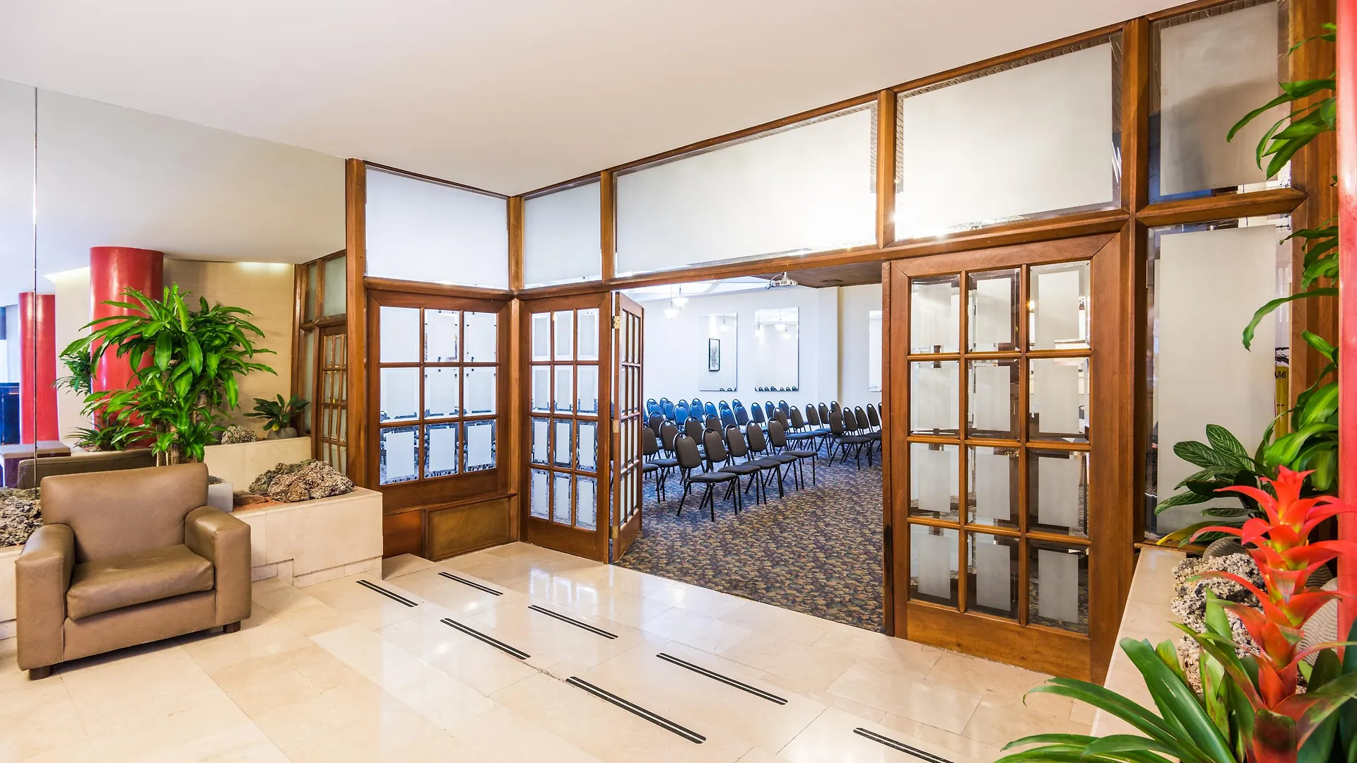 Hotel Dann Av. 19 Bogota